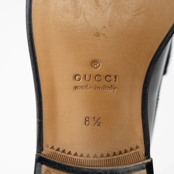 size 8.5G - Gucci Black Leather Loafers GG Interlocking